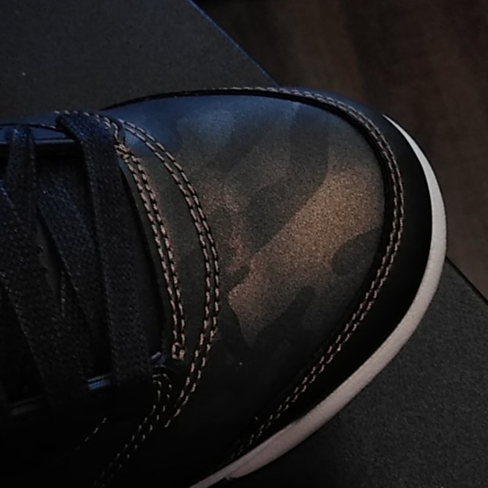 Jordan Retro 5 - Picture 2 of 5